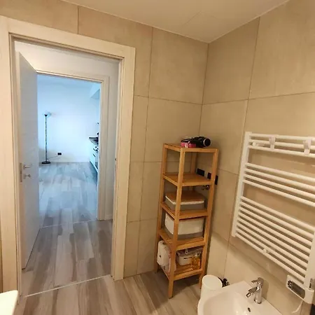 Grazioso Monolocale Milano Appartement Buitenkant foto